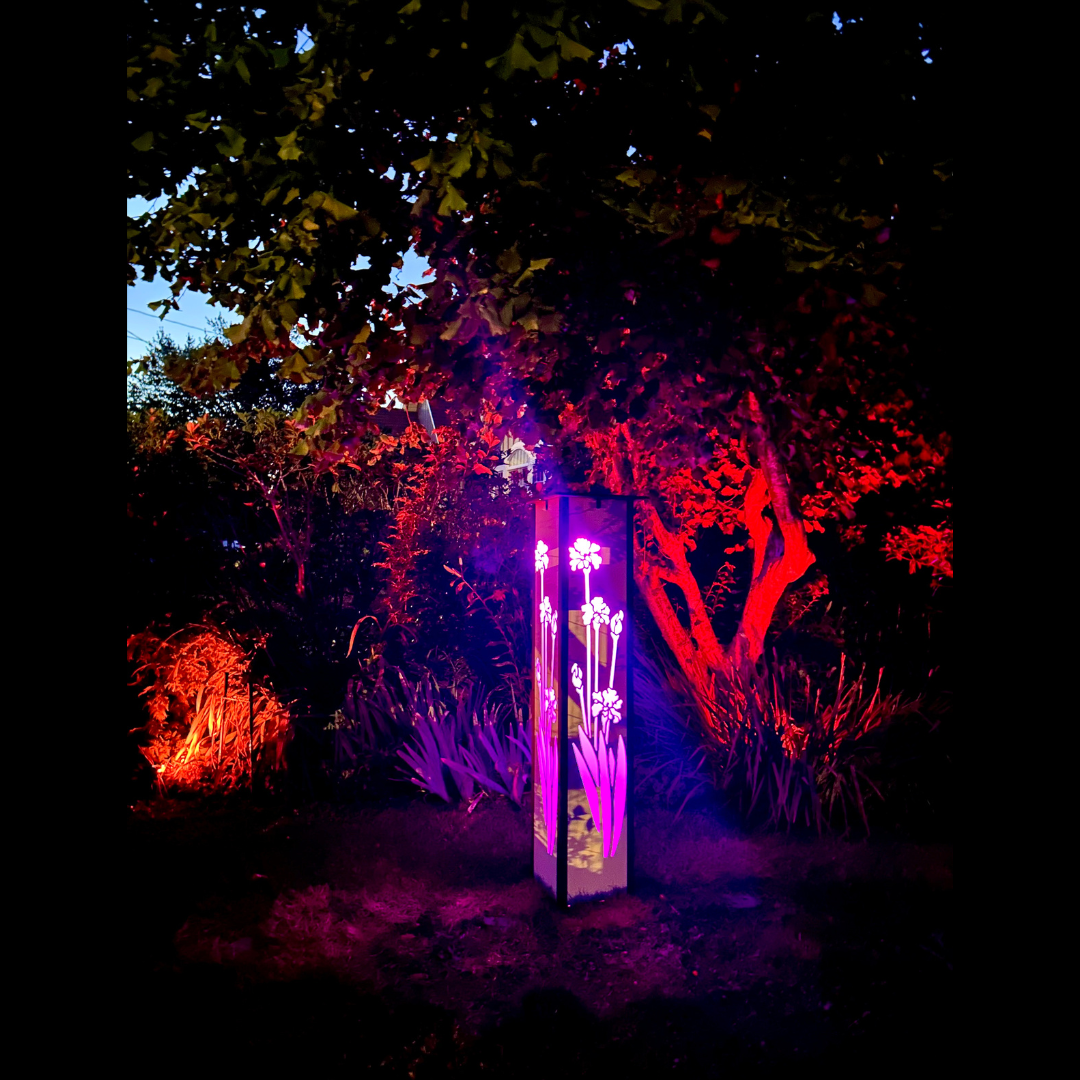 Solar Light Towers | Diffused Light Edition