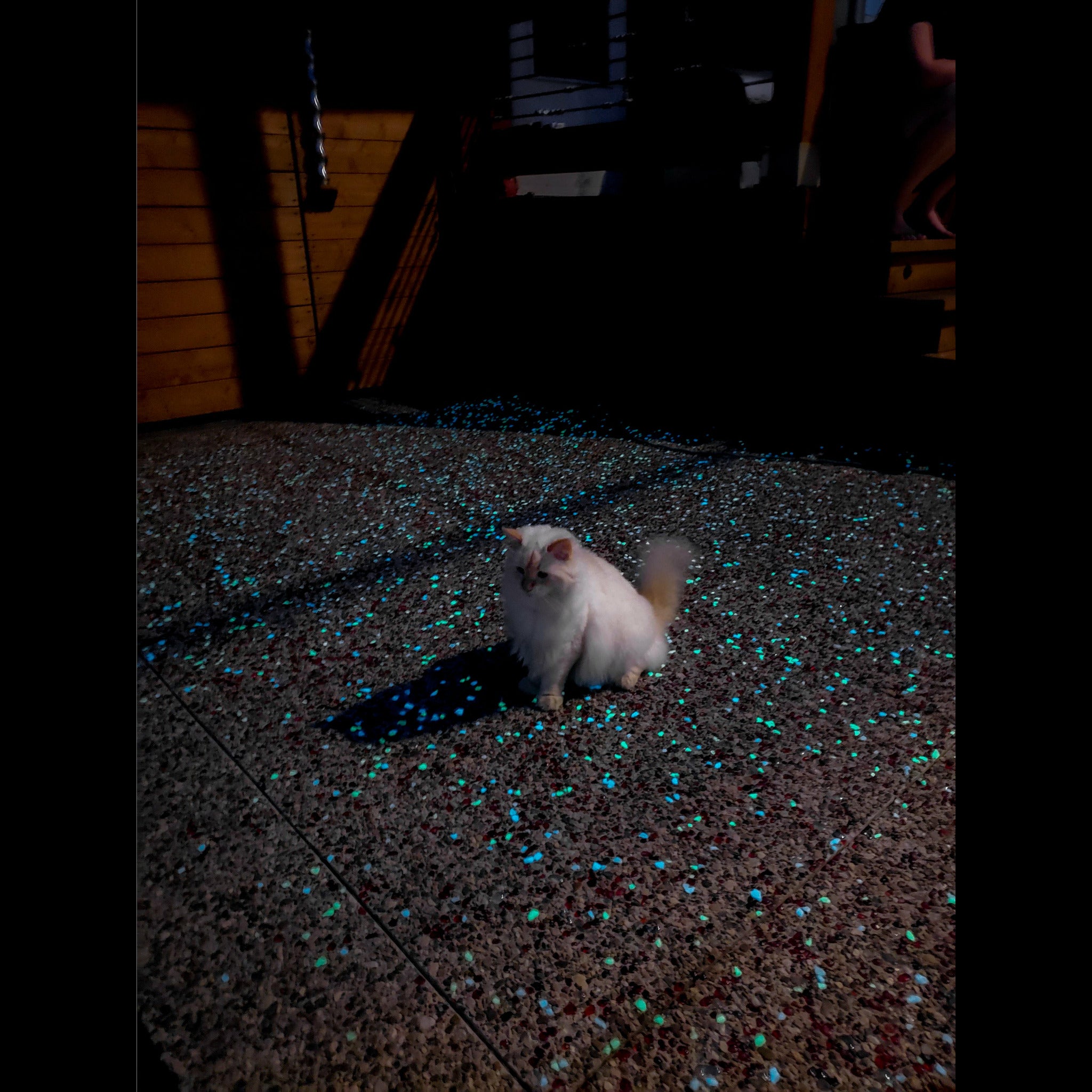 16-25mm Quantum Grade Aggregate - Aqua 1lb (~125 Rocks)