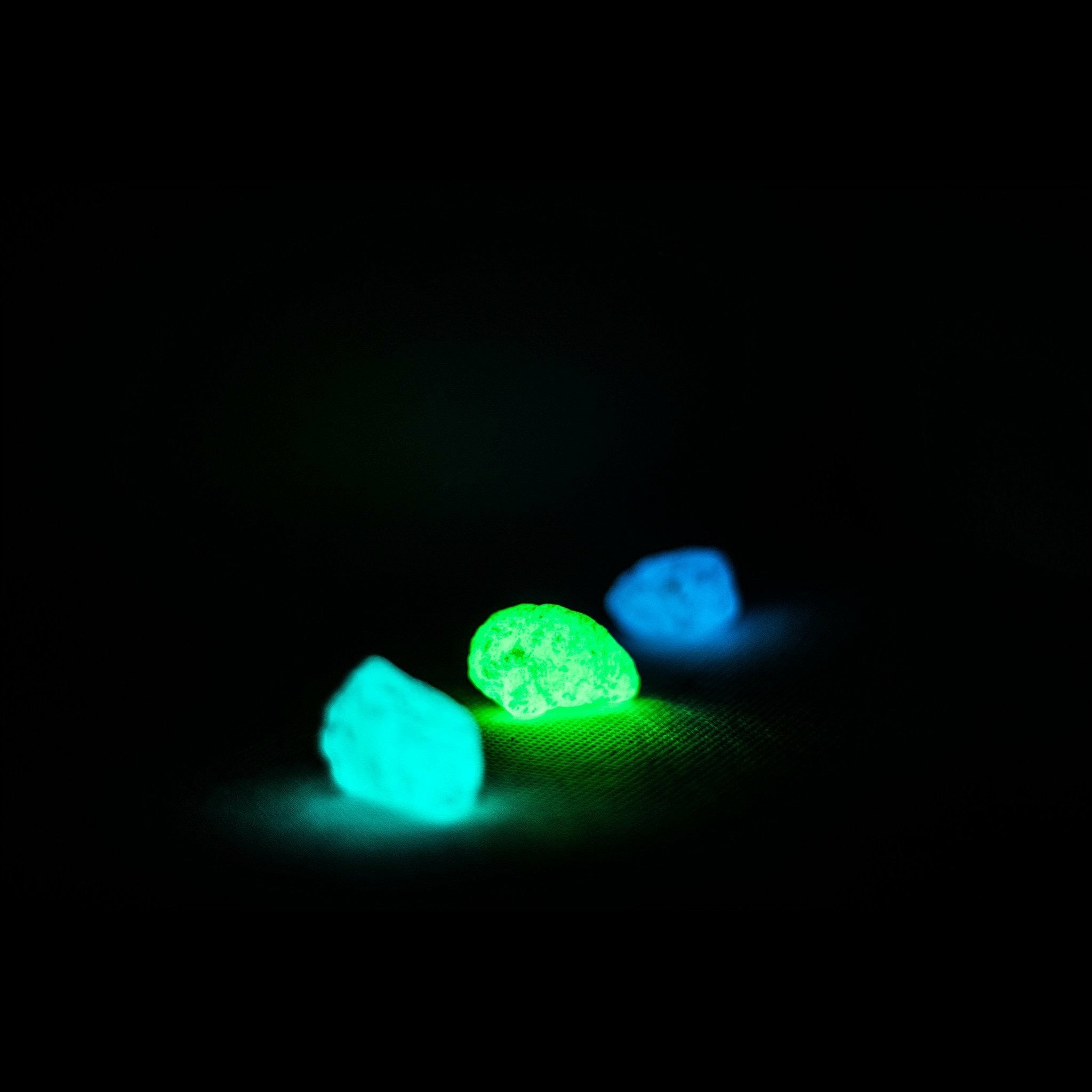 16-25mm Quantum Grade Aggregate - Aqua 1lb (~125 Rocks)