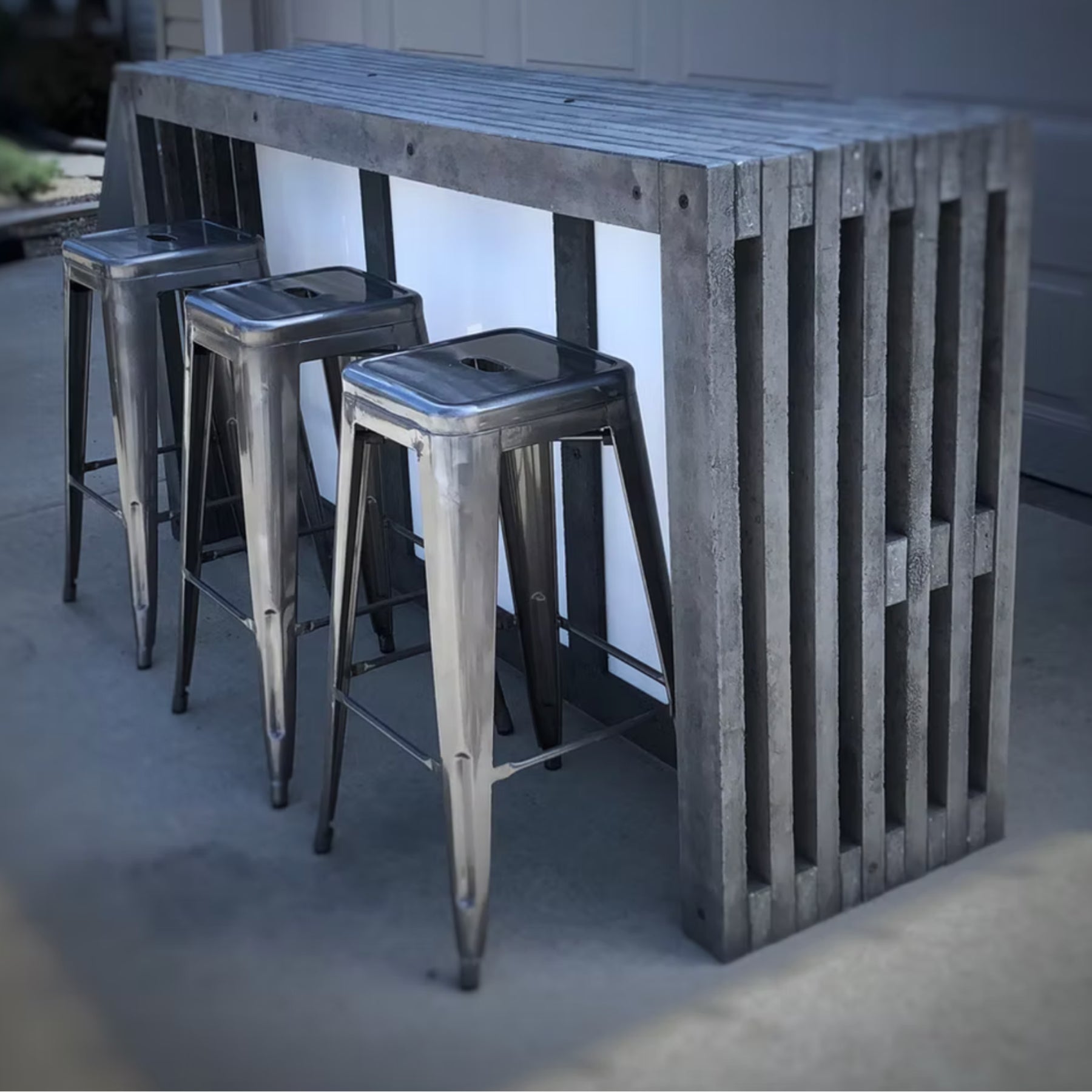 Non rotting Lumber - Made from recycled Ocean Plastics